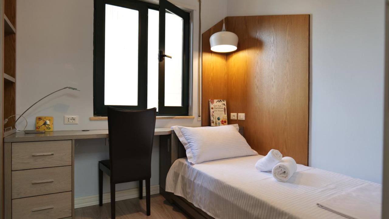Top Location Kristi Apartments 05 Tiranë Ngoại thất bức ảnh